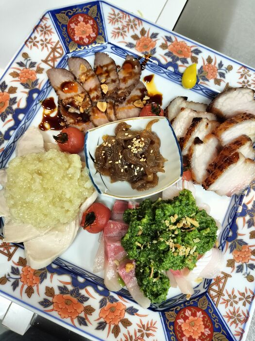 画像12278：せいろで蒸した焼売
